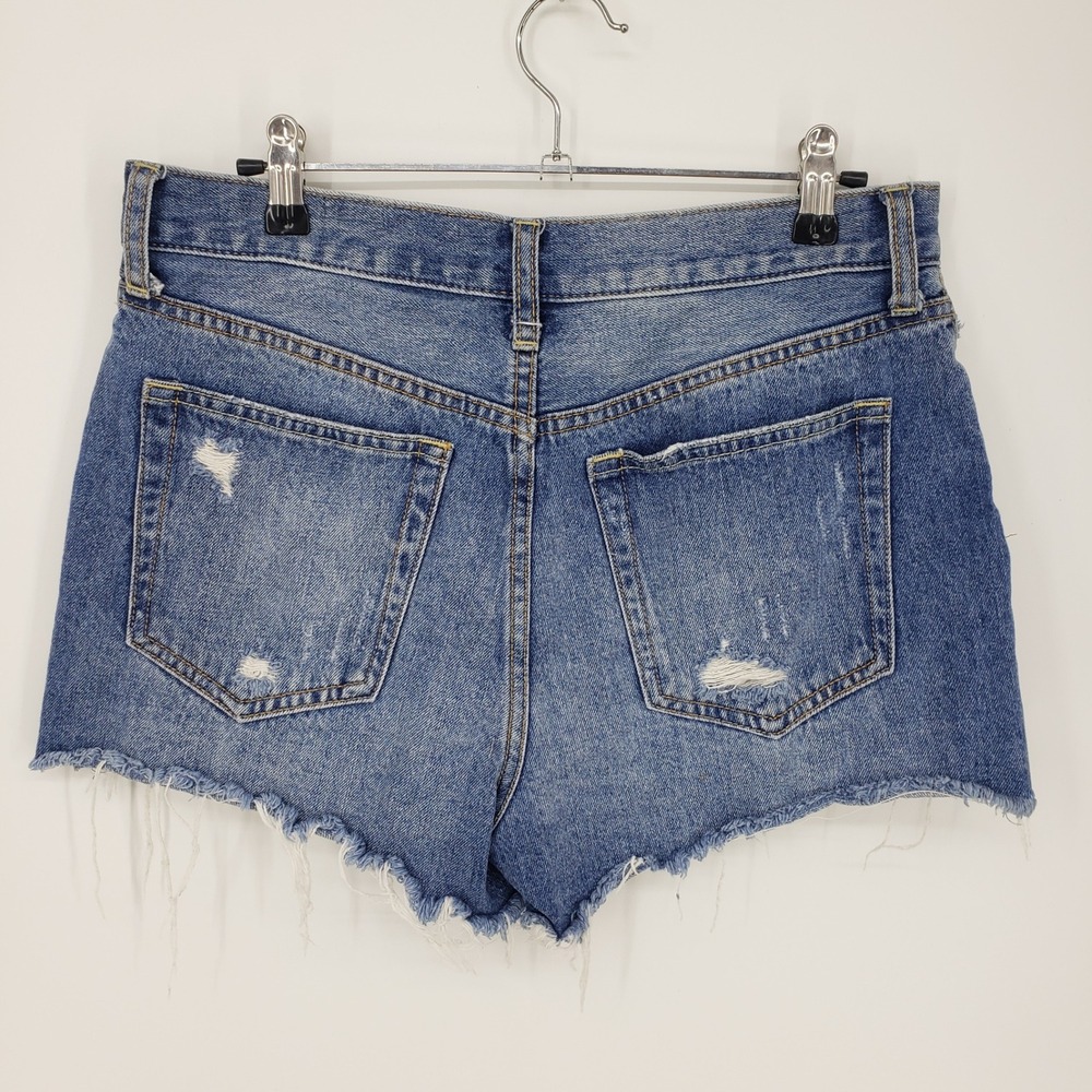 WE THE FREE Cut Off Denim Jean Shorts Distressed Frayed Raw Hem Mid Rise 28 - Picture 2 of 9